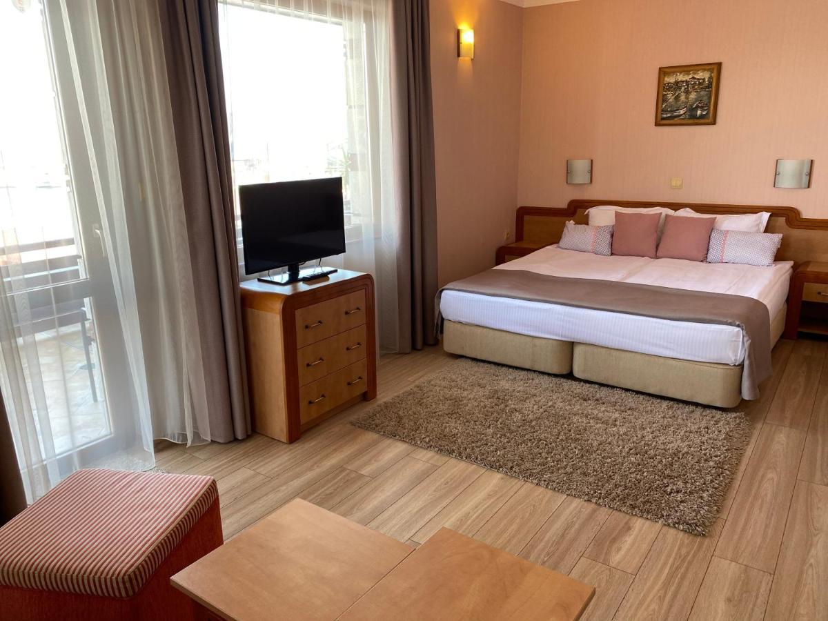 Family Hotel Saint Nikola نيسيبار المظهر الخارجي الصورة