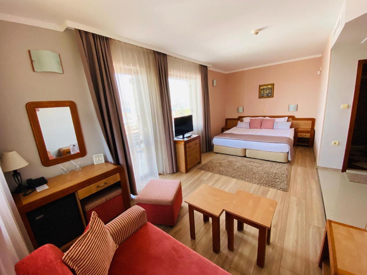 Family Hotel Saint Nikola نيسيبار المظهر الخارجي الصورة