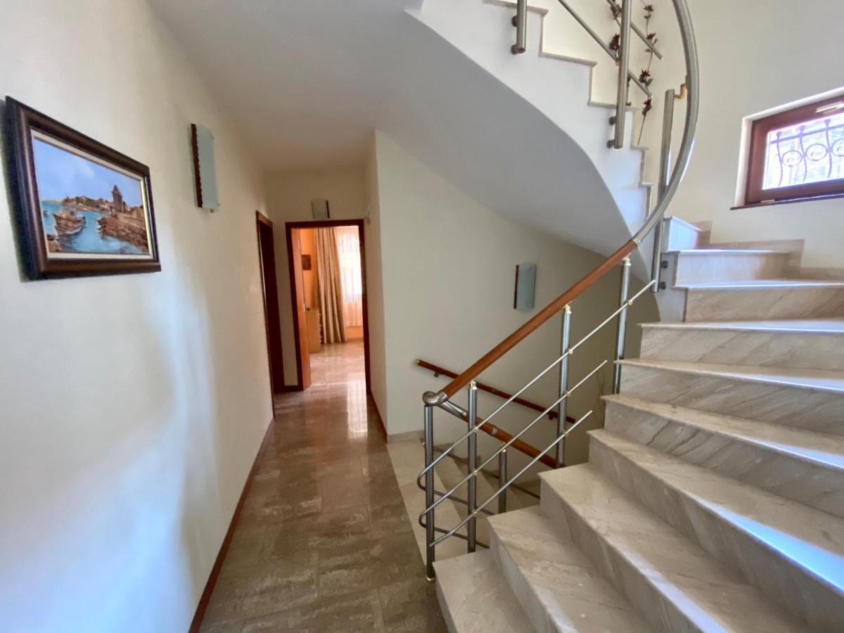 Family Hotel Saint Nikola نيسيبار المظهر الخارجي الصورة
