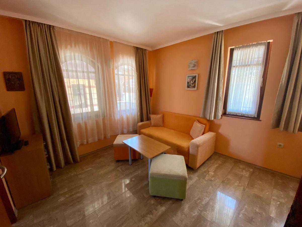 Family Hotel Saint Nikola نيسيبار المظهر الخارجي الصورة