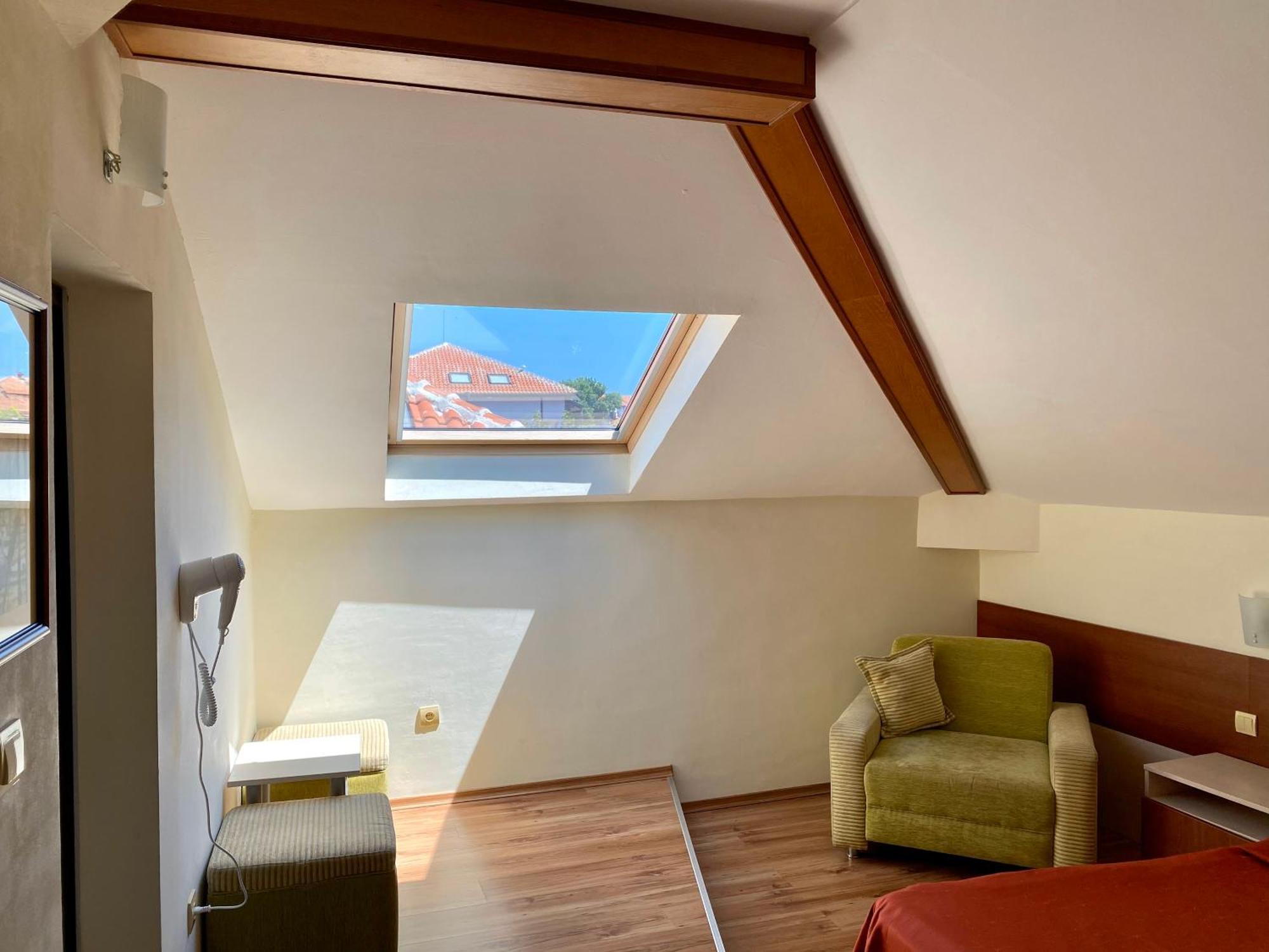 Family Hotel Saint Nikola نيسيبار المظهر الخارجي الصورة