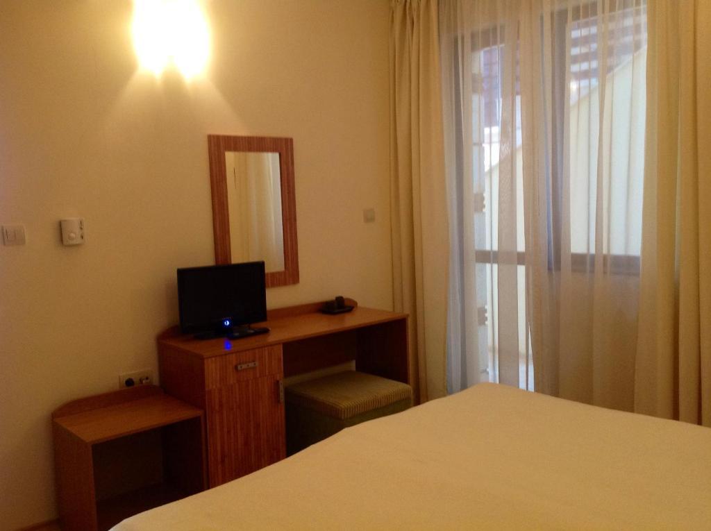 Family Hotel Saint Nikola نيسيبار الغرفة الصورة